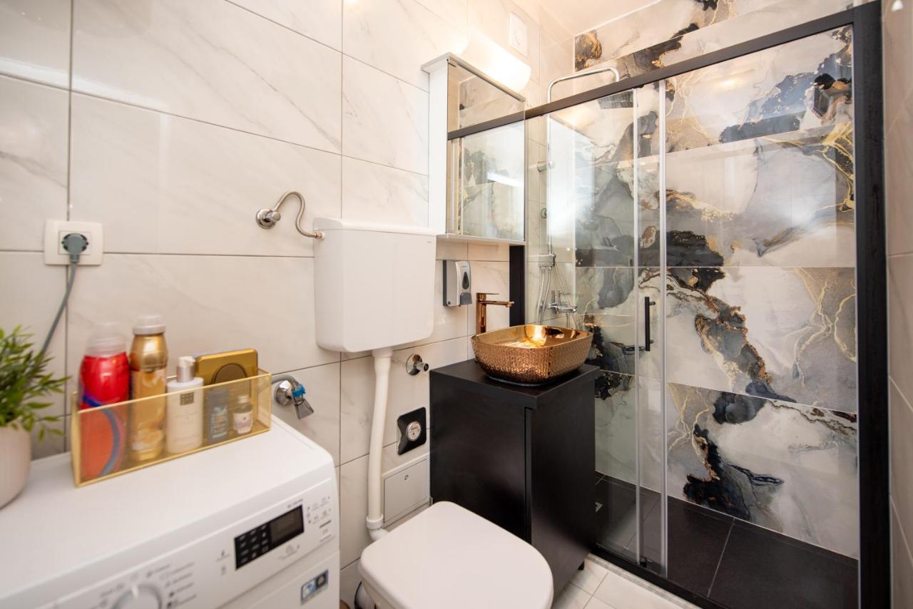 Royal Elegance Apartman Split Eksteriør billede