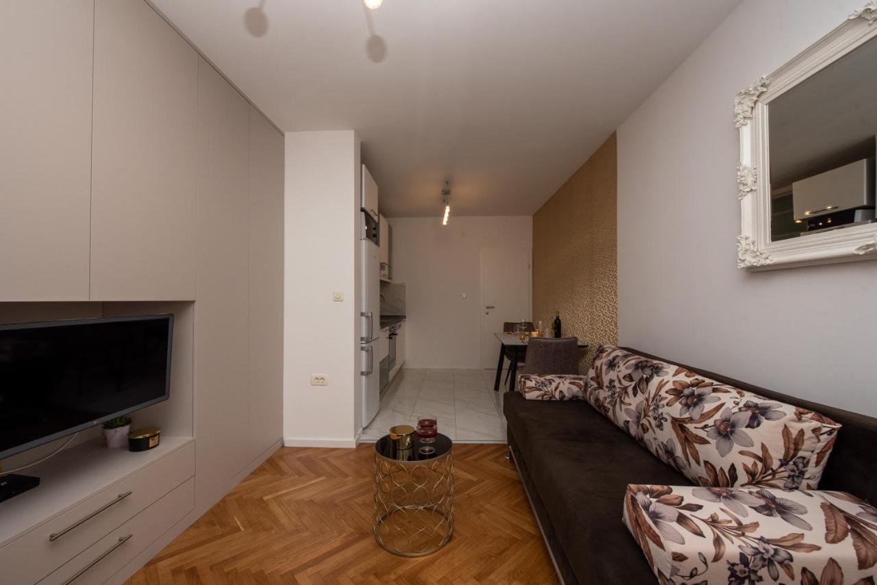 Royal Elegance Apartman Split Eksteriør billede