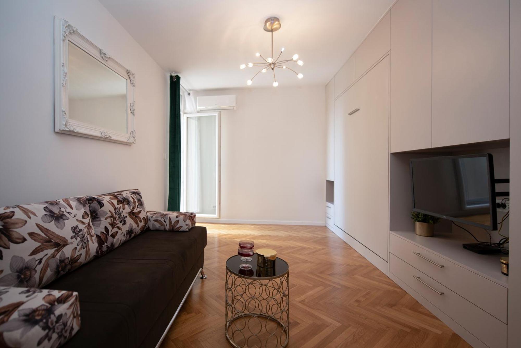 Royal Elegance Apartman Split Eksteriør billede