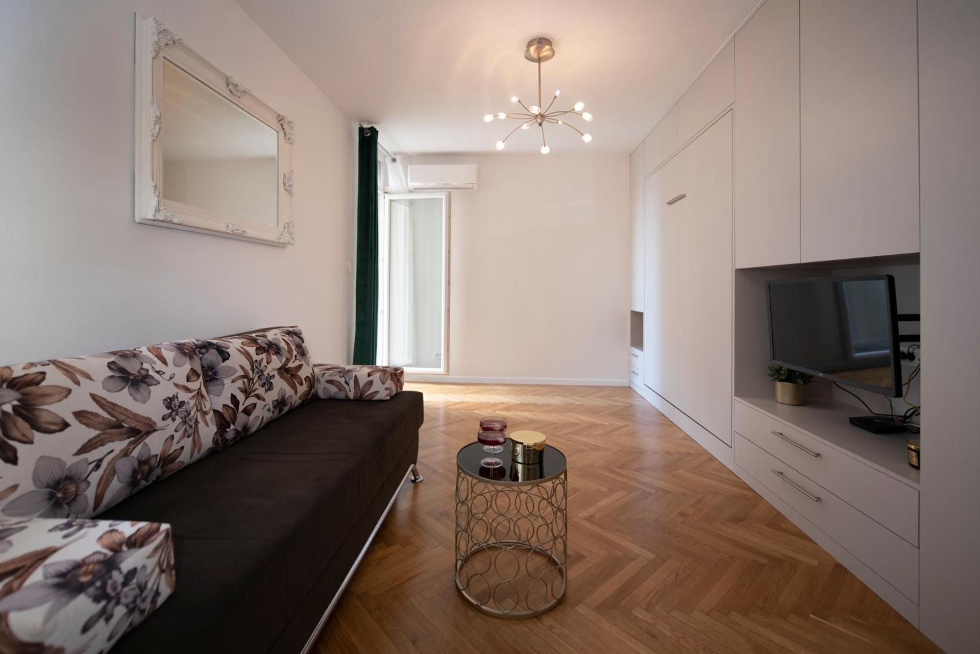 Royal Elegance Apartman Split Eksteriør billede