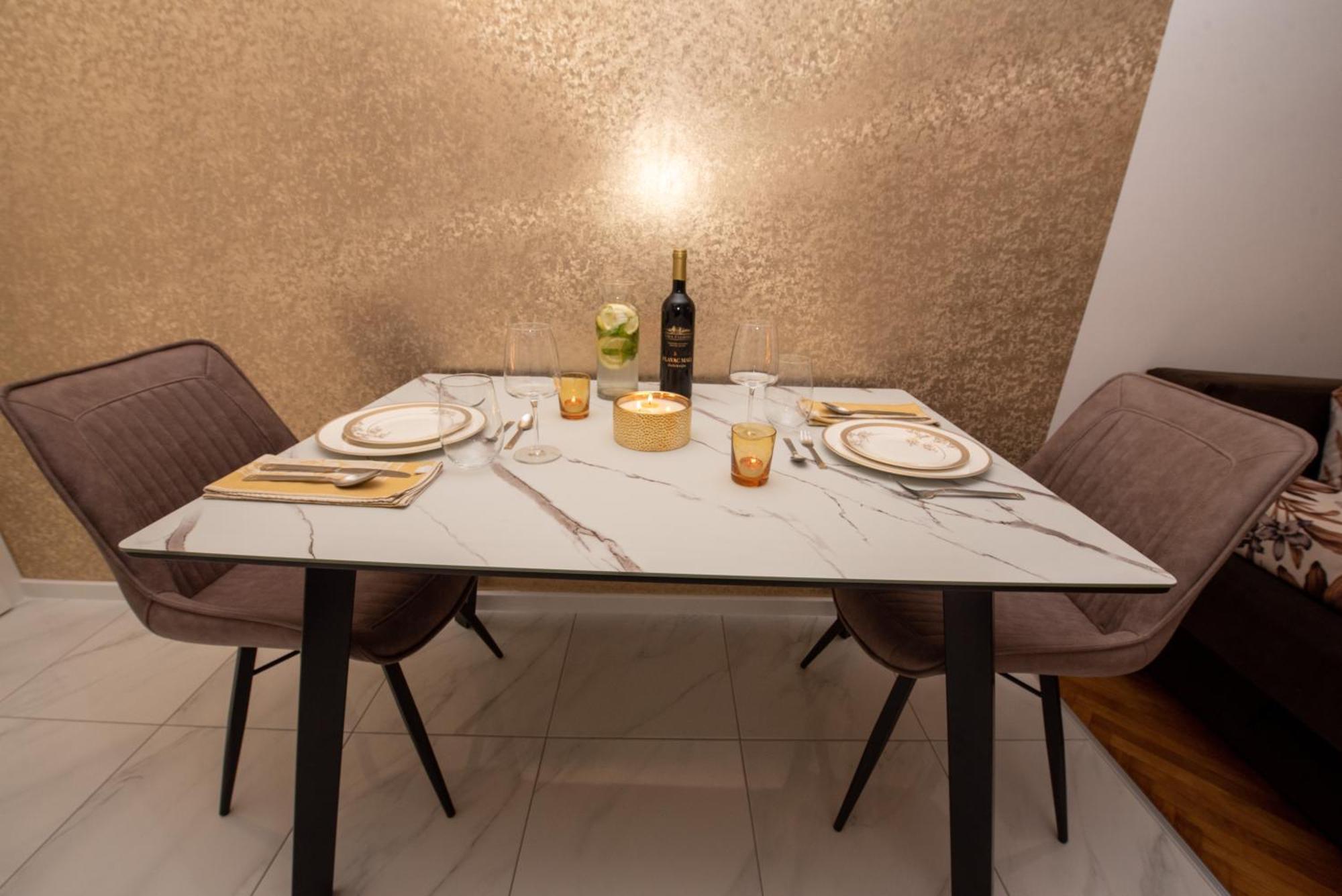 Royal Elegance Apartman Split Eksteriør billede